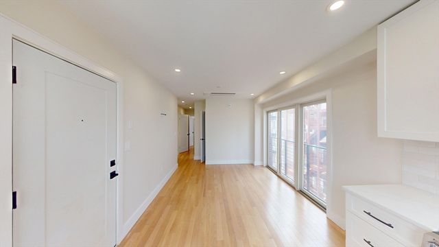59 Gove St. 2, Boston, MA 02128