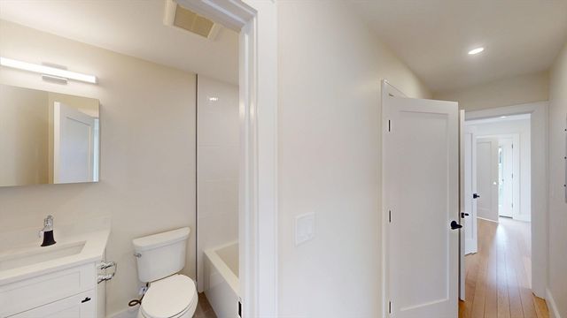 59 Gove St. 2, Boston, MA 02128