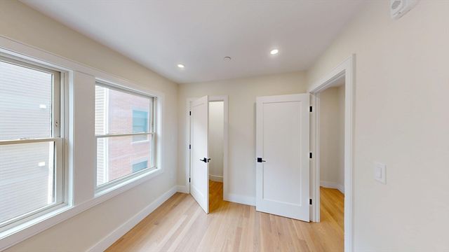 59 Gove St. 2, Boston, MA 02128