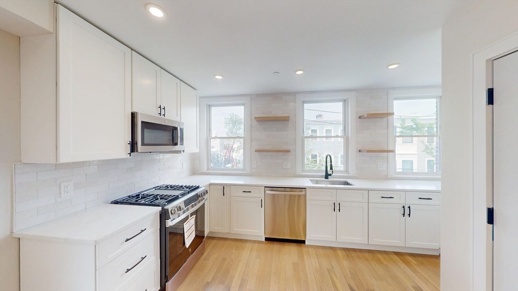 59 Gove St. 2, Boston, MA 02128