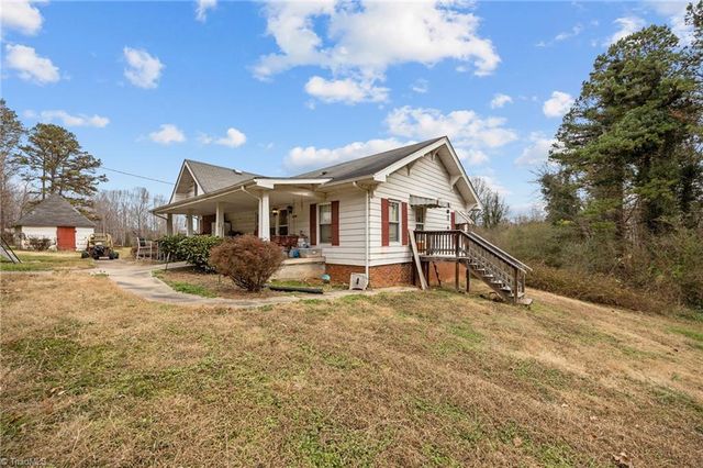 2155 Staleys Farm Road, Asheboro, NC 27205