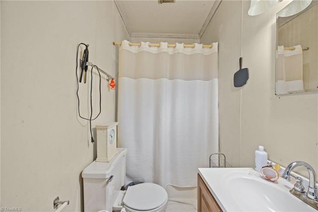 2155 Staleys Farm Road, Asheboro, NC 27205