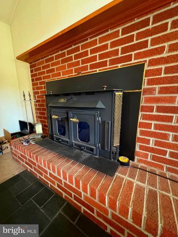 27279 JENNY HYE LN, Marydel, MD 21649