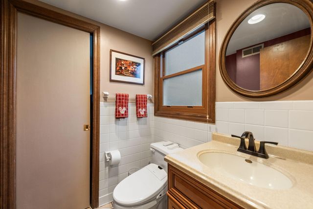 2595 W 65th Avenue, Merrillville, IN 46410