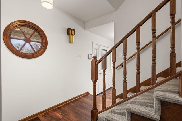 2595 W 65th Avenue, Merrillville, IN 46410