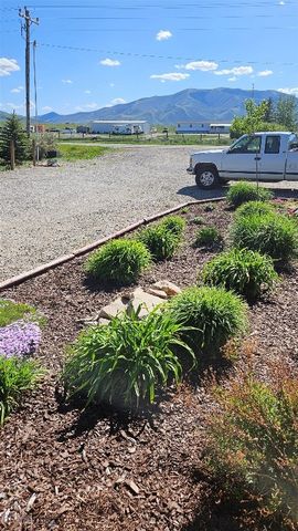 950 N Harrison Street, Lima, MT 59739