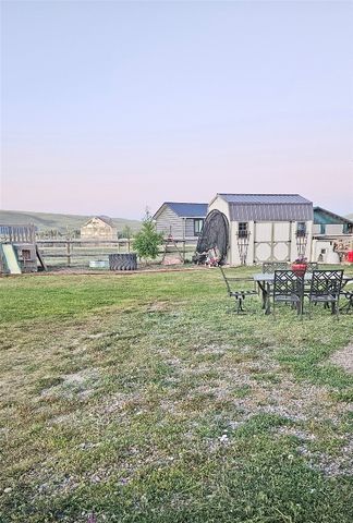 950 N Harrison Street, Lima, MT 59739