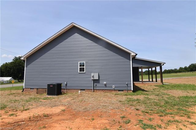 2501 Denton Road, Thomasville, NC 27360