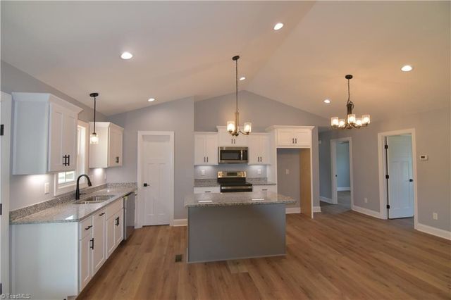 2501 Denton Road, Thomasville, NC 27360