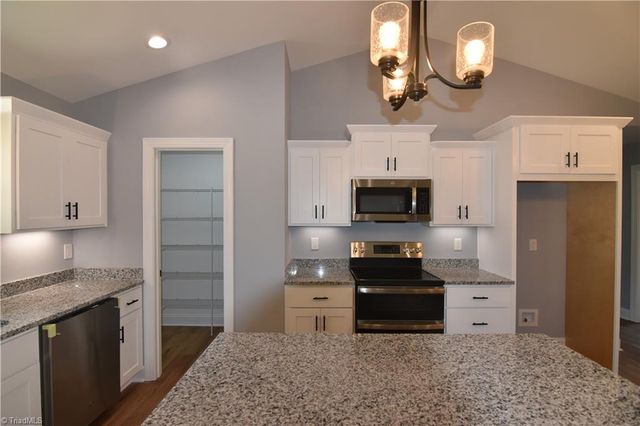 2501 Denton Road, Thomasville, NC 27360