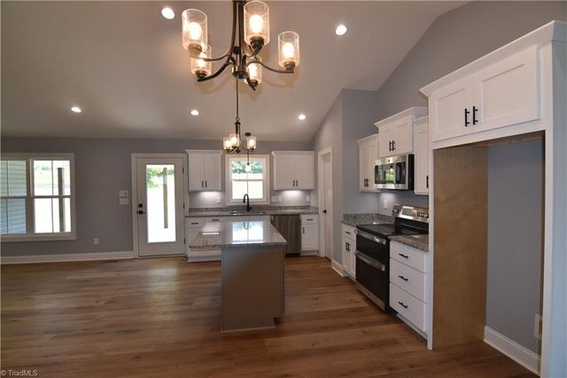 2501 Denton Road, Thomasville, NC 27360