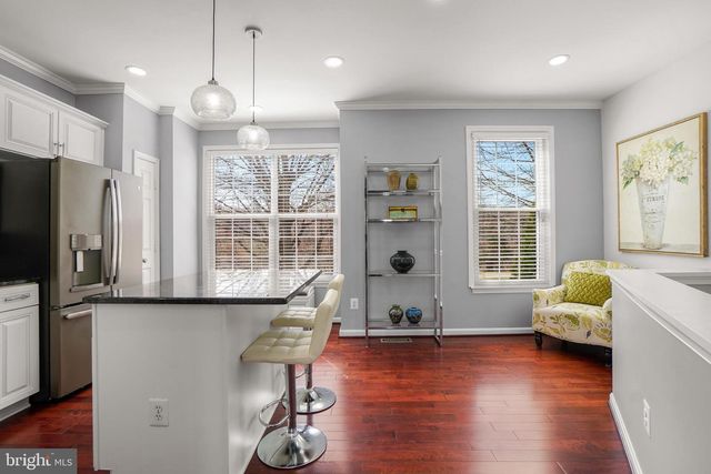 3815 EISENHOWER AVE, Alexandria, VA 22304