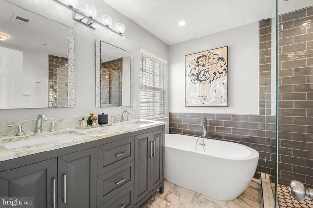 3815 EISENHOWER AVE, Alexandria, VA 22304