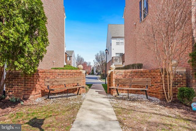 3815 EISENHOWER AVE, Alexandria, VA 22304