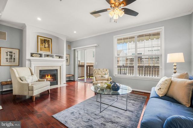 3815 EISENHOWER AVE, Alexandria, VA 22304