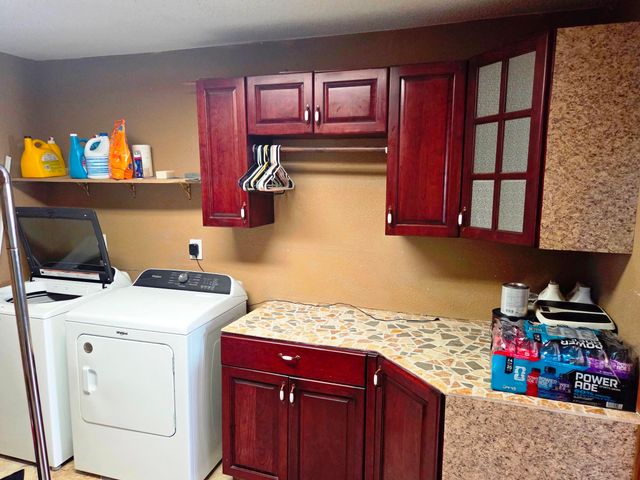 1120 Helen, Augusta, KS 67010