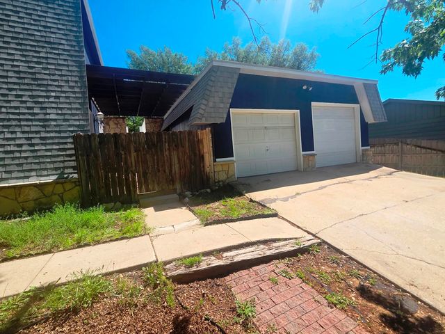 1120 Helen, Augusta, KS 67010