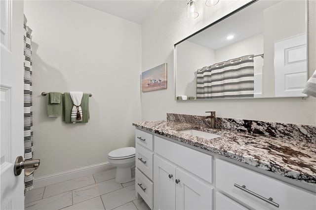 2030 Larry Lane, Bentonville, AR 72713