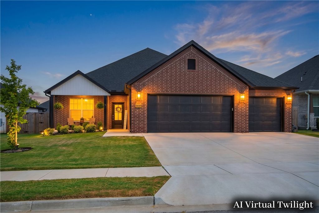 2030 Larry Lane, Bentonville, AR 72713