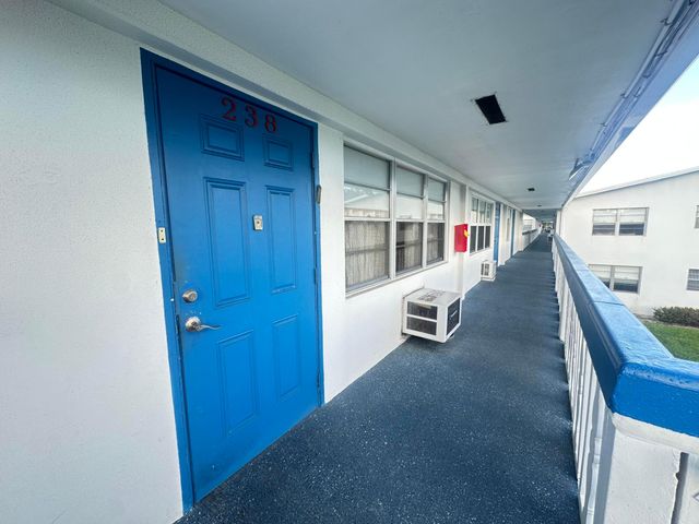 238 Newport O 238, Deerfield Beach, FL 33442