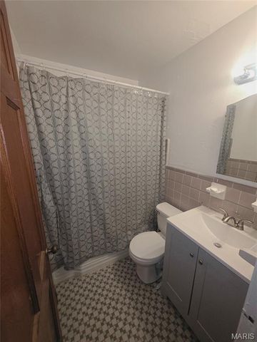 10140 Cabot Drive, Bellefontaine Nghbrs, MO 63137