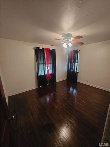 10140 Cabot Drive, Bellefontaine Nghbrs, MO 63137