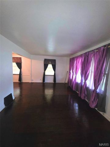 10140 Cabot Drive, Bellefontaine Nghbrs, MO 63137