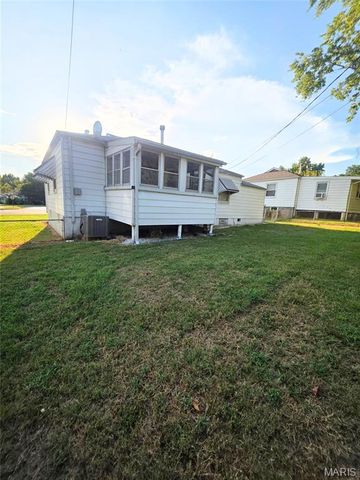 10140 Cabot Drive, Bellefontaine Nghbrs, MO 63137