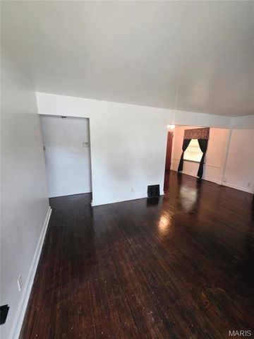 10140 Cabot Drive, Bellefontaine Nghbrs, MO 63137