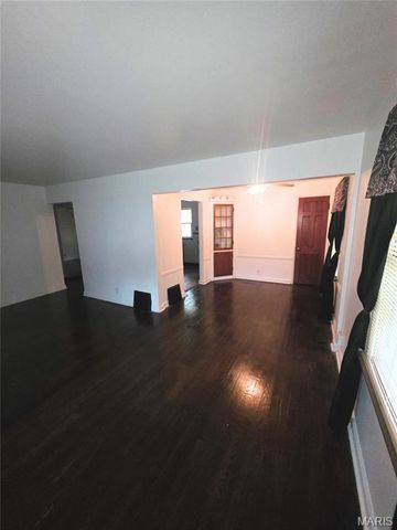 10140 Cabot Drive, Bellefontaine Nghbrs, MO 63137