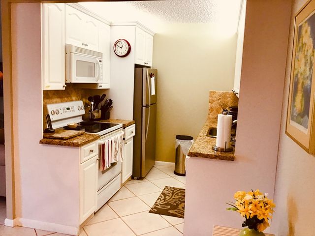 4008 Cornwall A, Boca Raton, FL 33434