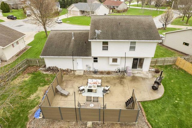 498 WINDROSE COURT, Green Bay, WI 54311
