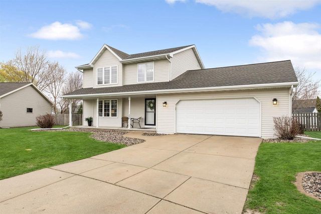498 WINDROSE COURT, Green Bay, WI 54311