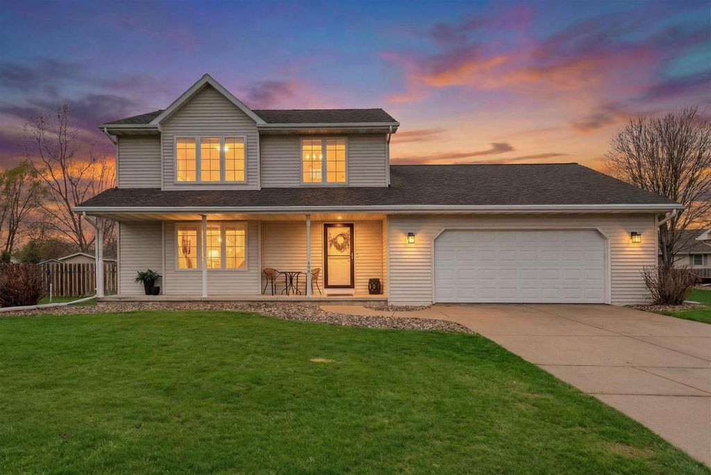 498 WINDROSE COURT, Green Bay, WI 54311