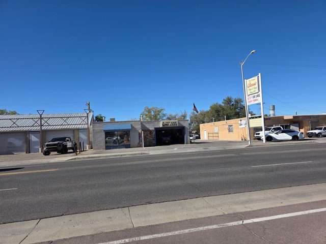 331 San Pedro Drive NE, Albuquerque, NM 87108