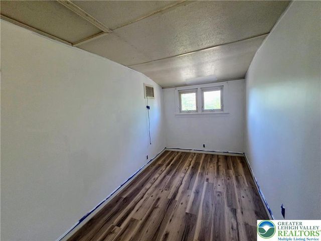 3797 Mangrove Drive, Lehigh Twp, PA 18067