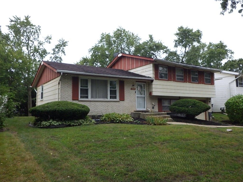 3509 Birchwood Drive, Hazel Crest, IL 60429 — photo 3
