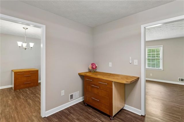 2672 Fairfield Drive SW, Marietta, GA 30064