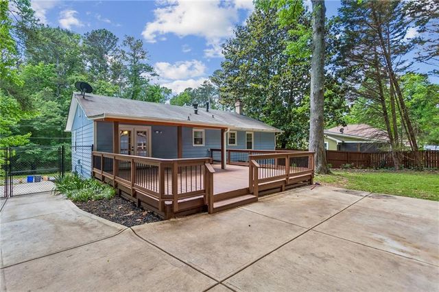 2672 Fairfield Drive SW, Marietta, GA 30064
