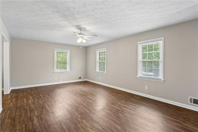 2672 Fairfield Drive SW, Marietta, GA 30064