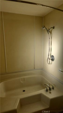 200 W San Bernardino 132, Rialto, CA 92376