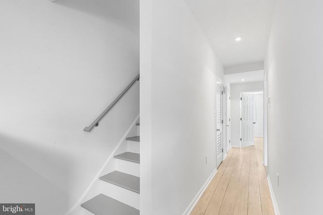 523 FAIRMOUNT AVE, Philadelphia, PA 19123
