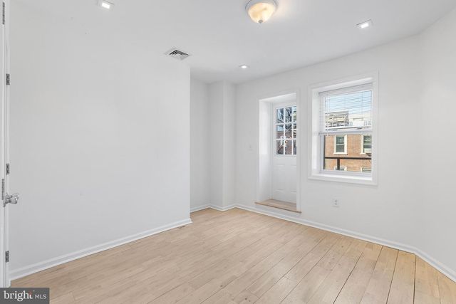523 FAIRMOUNT AVE, Philadelphia, PA 19123