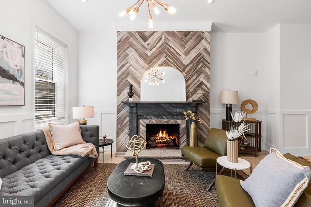 523 FAIRMOUNT AVE, Philadelphia, PA 19123