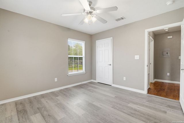 939 John Page Dr, San Antonio, TX 78228