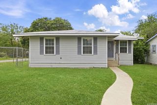 939 John Page Dr, San Antonio, TX 78228