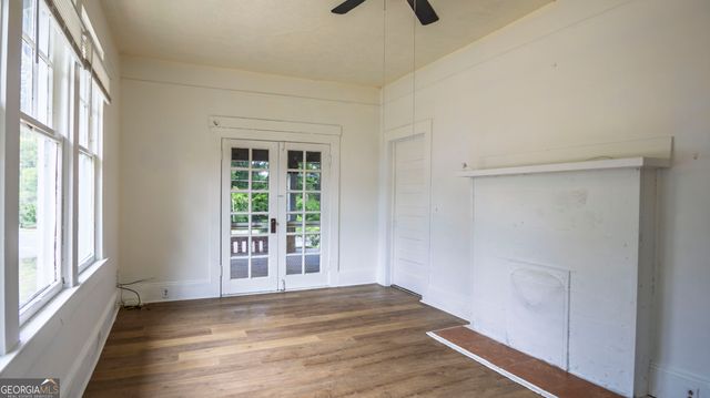 28 Johnson Avenue, Manchester, GA 31816