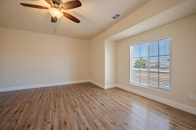 1338 Hermosa Dr, Merced, CA 95348