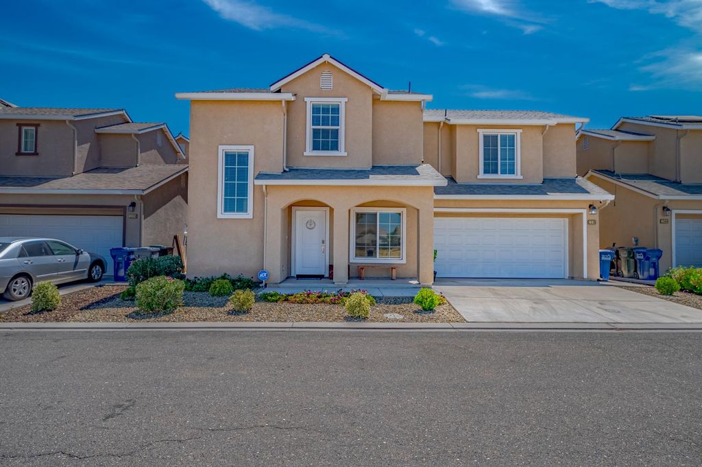 1338 Hermosa Dr, Merced, CA 95348