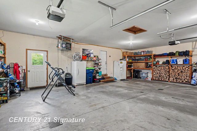 3790 N Gleaner Road, Freeland, MI 48623